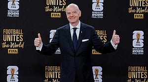 Mexico, Argentina back Infantino as FIFA fight rages on