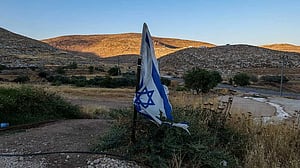 Israeli flags on Lebanon road violate UN resolution, UNIFIL says