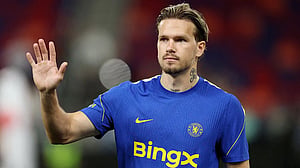 Chelsea undecided on Mudryk future, says Alonso