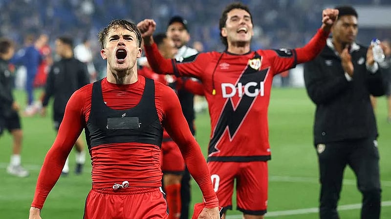 Chelsea sign defender Chavarria from Rayo Vallecano on five-year contract