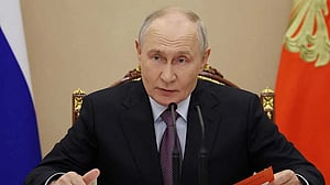 Putin weighing attack to test NATO's unity, resolve: US intel