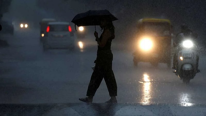 Lightning strikes kill 14 in India's mineral-rich Jharkhand