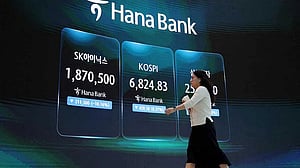 Asia shares surge on tech mood swing, oil retreats