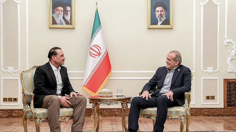 Washington’s Iran policy reveals its contradictions as sanctions, diplomacy collide: report