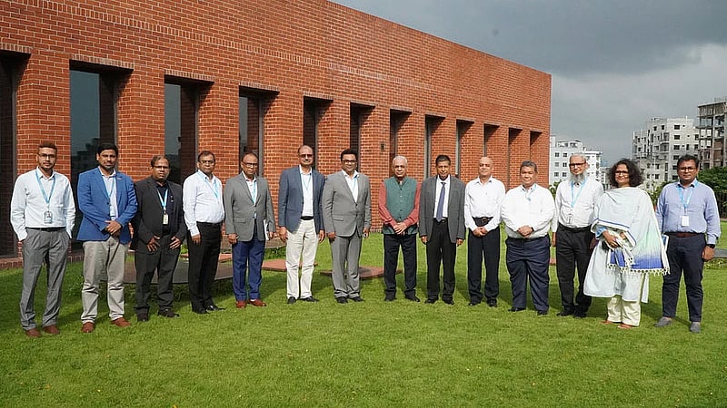 SAQS peer review team assesses ULAB School of Business for accreditation