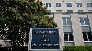 Trump administration plans to revoke visas of foreigners seeking asylum