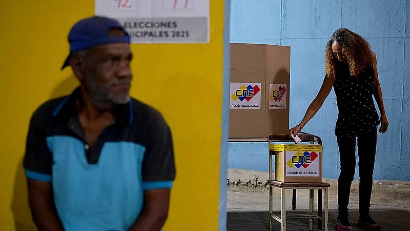 Seven months after Trump intervention, US senators seek Venezuela elections