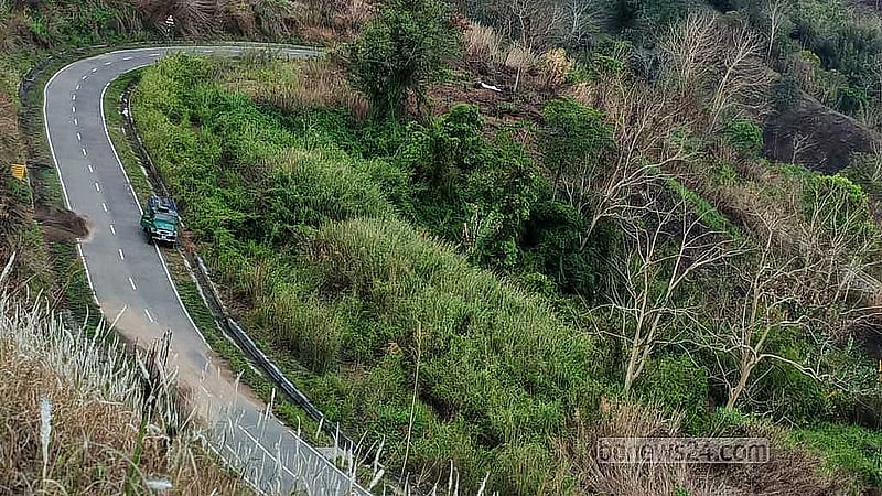 Bodies of 2 tourists recovered from Keokradong gorge in Bandarban