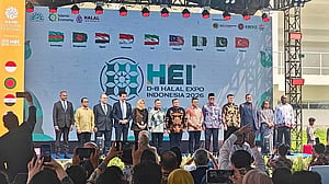Indonesian embassy, IBCCI promote Bangladeshi products at D-8 Halal Expo 2026