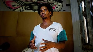 Cuban dissident artist arrives in US after five years in prison