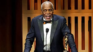 'Lethal Weapon' actor Danny Glover reveals Alzheimer's diagnosis