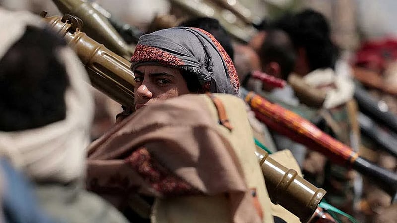 Iran flew IRGC commanders, missile gear to Yemen's Houthis, sources say