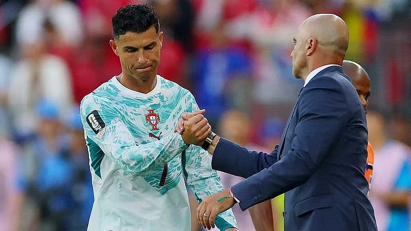 Portugal manager Martinez praises referee after World Cup win over Croatia