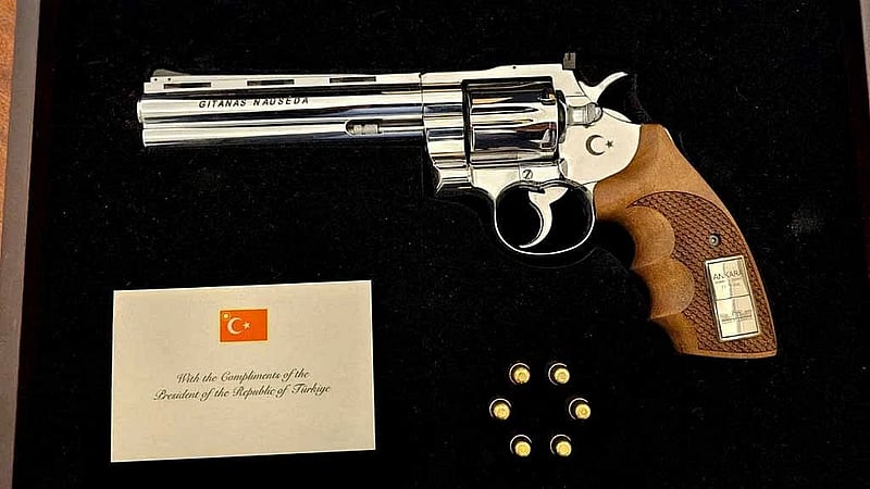 Turkey's Erdogan gives NATO leaders revolver conundrum after summit