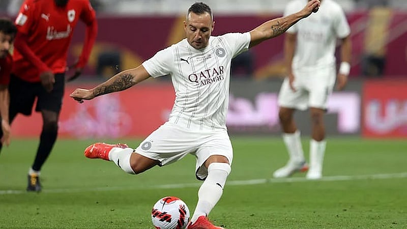 Former Arsenal and Spain midfielder Cazorla retires at 41