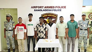 Tk 10mn in gold seized, six members of smuggling ring detained at Dhaka airport