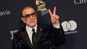 Clive Davis, towering music executive who reshaped American sound, dies at 94