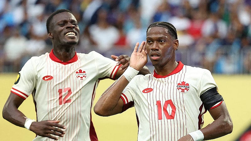 David, Oluwaseyi lead Canada's attack as Bosnia bench Dzeko