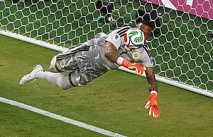 Curacao keeper Eloy Room delivers 'unbelievable' performance vs Ecuador