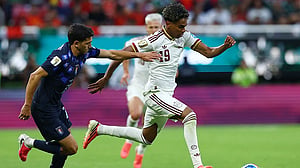 Injury-hit Spain face winger dilemma before knockout stages