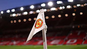Glazer family members studying Manchester United stake sale, Bloomberg News reports