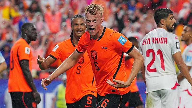 Netherlands cruise past Tunisia to clinch top spot, set up Morocco clash