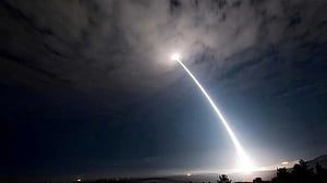 US leads record rise in spending on nuclear arsenals, campaign group says