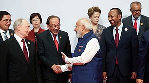 From ‘Dil To Pagal Hai’ to ‘Chale Chalo’, Malaysian PM’s post-BRICS Bollywood playlist goes viral