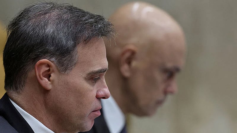 Brazil court crisis deepens as justice orders federal police chief suspended