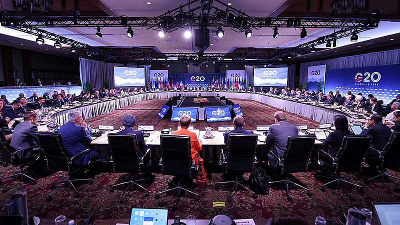 US irks G20 ministers by bringing back Russia, barring journalists