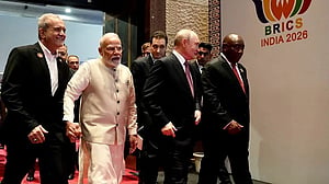 Modi's hand-holding gesture with Iran’s Pezeshkian draws attention at BRICS