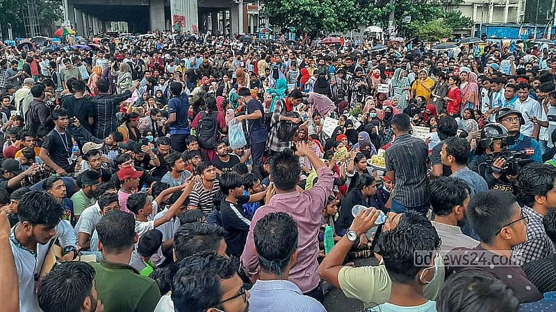 Two more die in Khulna, Sylhet during nationwide mass protest rally