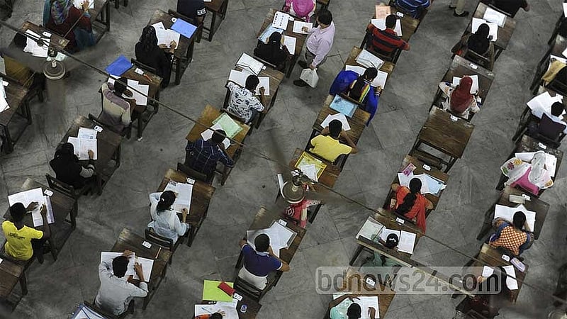 Cluster university admissions start Apr 25, applications open Mar 5