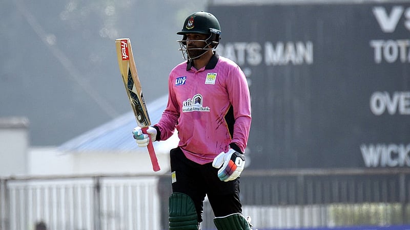 Tamim Iqbal undergoes heart procedure after being hospitalised with chest pain