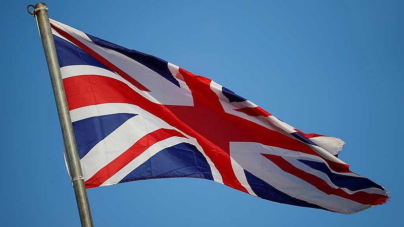 UK to enforce travel permit requirement on foreign visitors