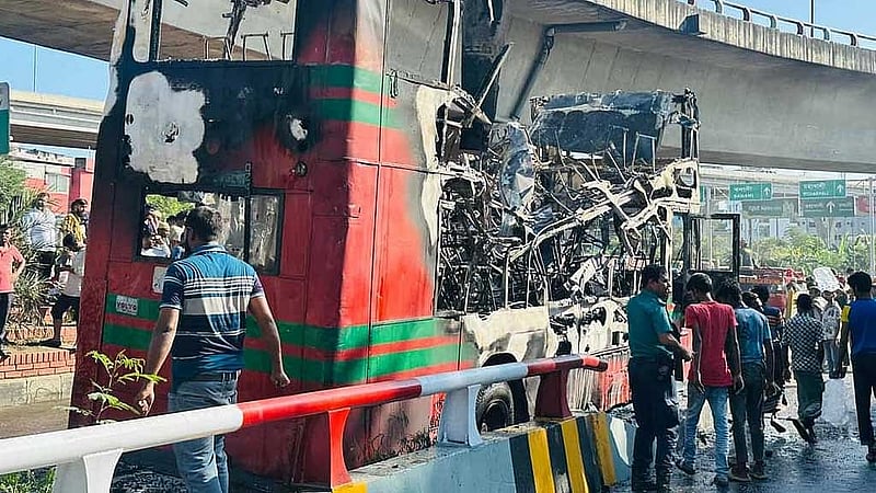 BRTC bus catches fire in Dhaka's Kuril due to 'battery short circuit'