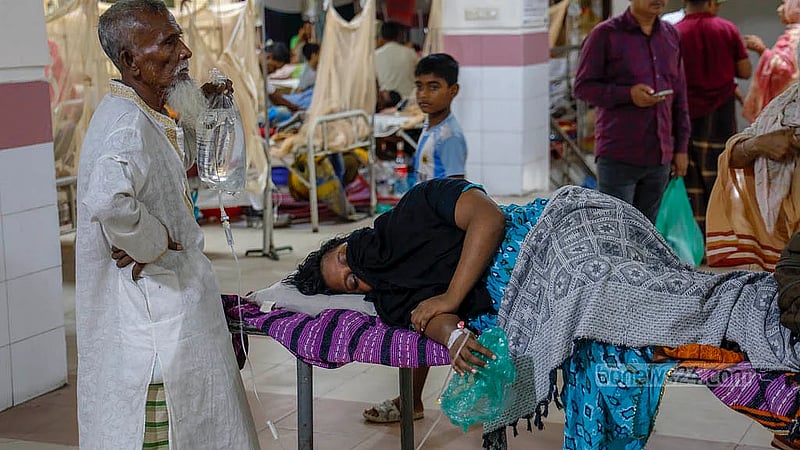 Dengue admissions keep climbing while death toll remains unchanged