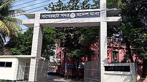 Bodies of jailed Chhatra League leader’s wife, child recovered in Bagerhat
