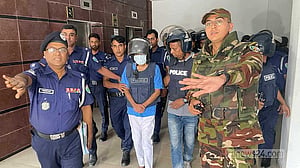 ACC prosecutes retired justice Manik over alleged illegal assets, plot frauds