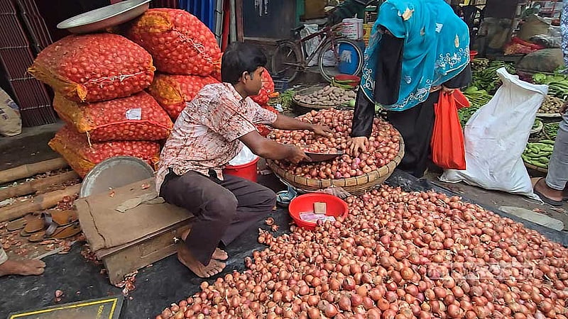 Government mulls onion imports as prices double