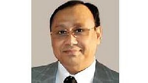 ACC files case against Bashundhara chairman over embezzlement of Tk 6bn