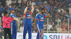 Pandya's fiery fifty steers India to series-clinching win over South Africa