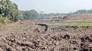 Rajshahi farmer killed by excavator while trying to ‘block digging of pond’