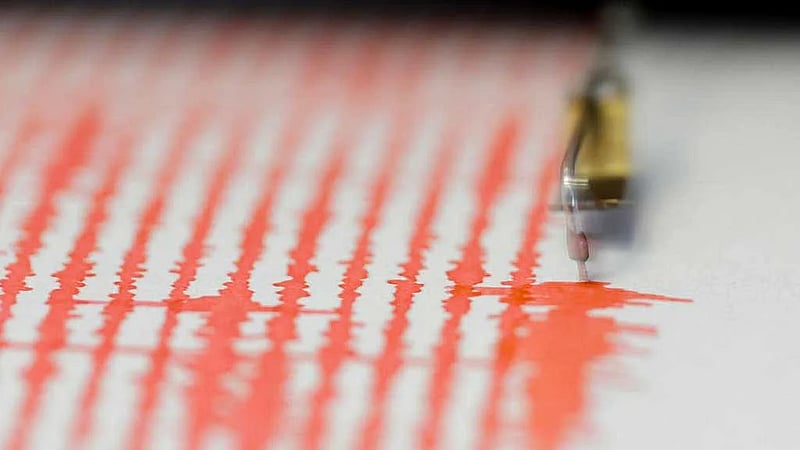 5.6-magnitude earthquake strikes north of Egypt's Suez, no damage reported