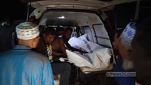 Two Jamaat leaders dead, several hurt in bus crash at Faridpur’s Bhanga
