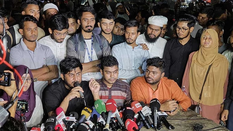 Anti-discrimination Student Movement demands arrest of ‘Awami terrorists’ after attack on NCP rally