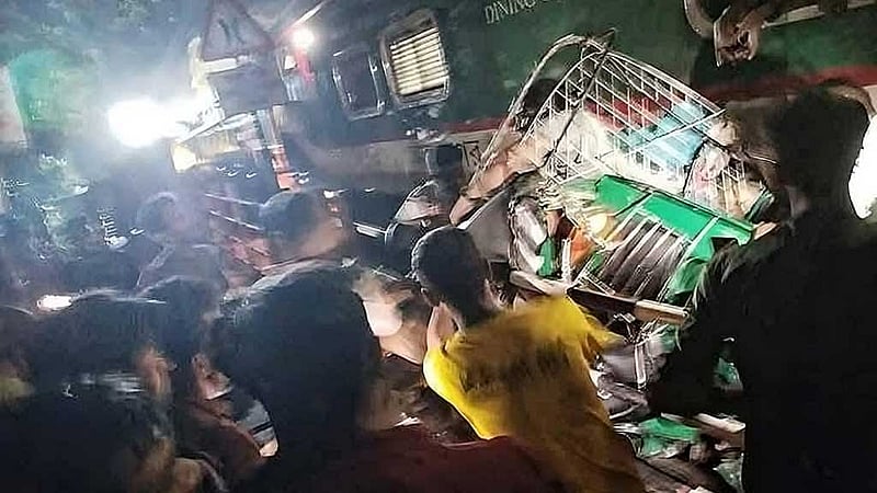 Kalurghat Bridge crash: Train 'ignored' signal as death toll rises to 2