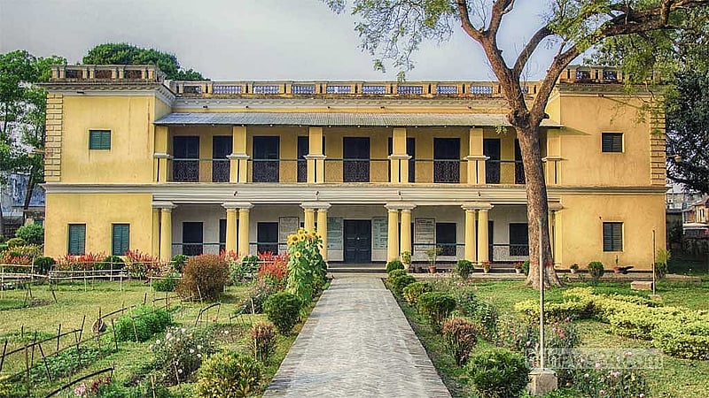 Rabindra Kachhari Bari entry barred indefinitely after visitor assaulted