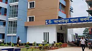 Assistant train driver's hanging body found in Brahmanbaria home