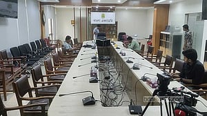 Farooki’s press conference postponed amid poor turnout